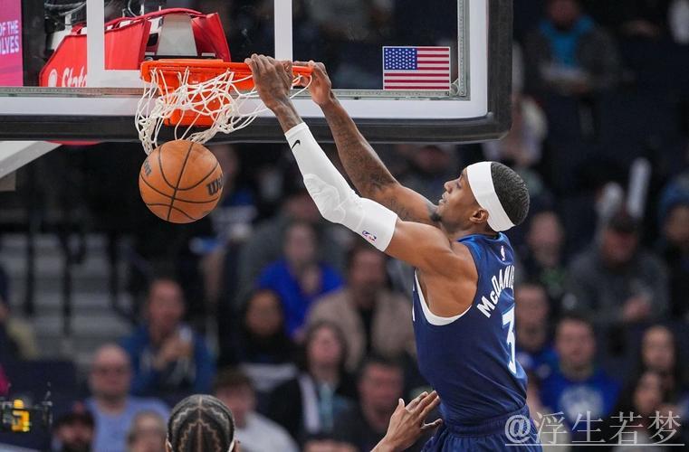 湖人不敌森林狼出局 詹姆斯22+7+6戈贝尔27+24