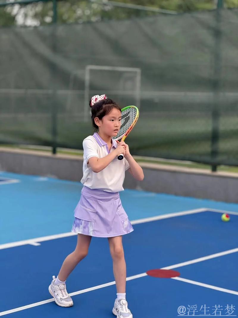 小球童展现大能量